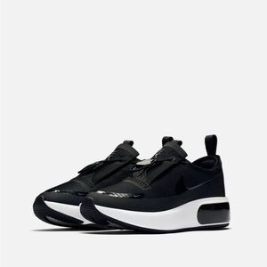 Women’s black nike air max dia winter shoes